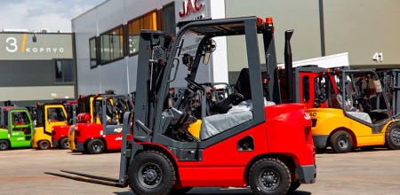Топ-10 лучших продаваемых вилочных погрузчиков в 2022 году